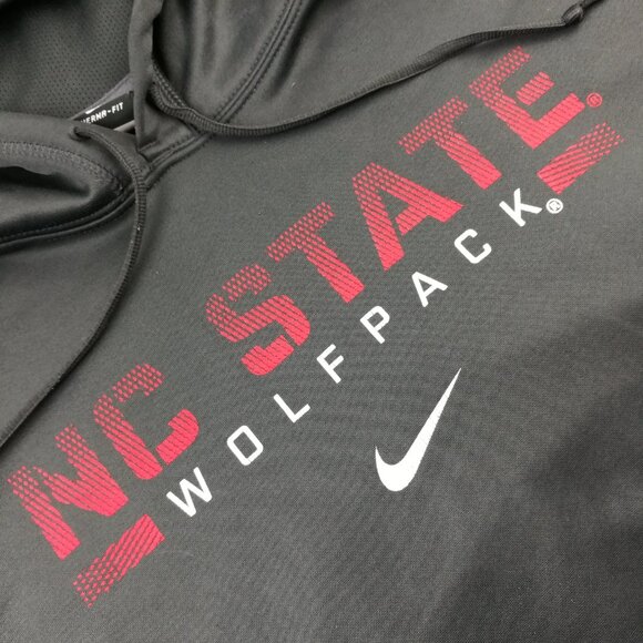 NC State Wolfpack Hoodie Sweatshirt Nike Center Swoosh Therma Fit Mens Medium - Picture 3 of 10